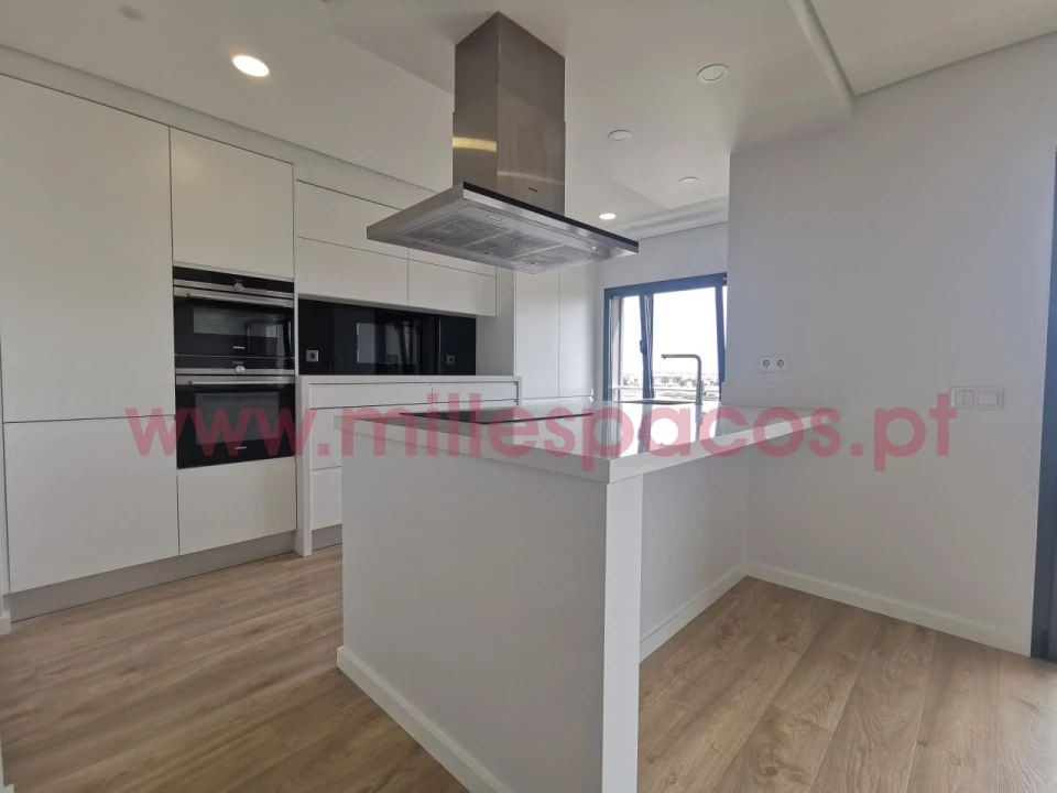 Apartamento T4 para Venda em Montijo e Afonsoeiro Foto 5