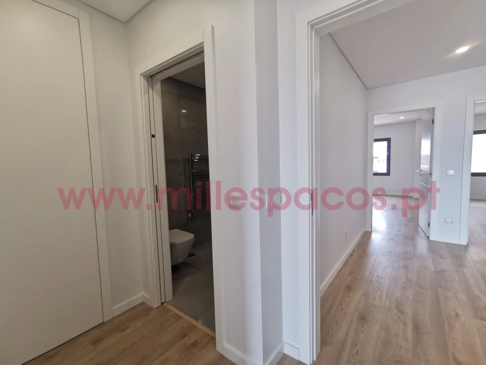 Apartamento T4 para Venda em Montijo e Afonsoeiro Foto 25