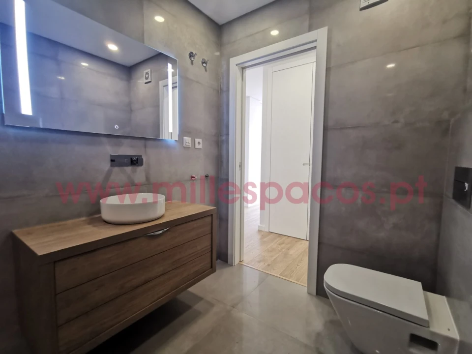 Apartamento T4 para Venda em Montijo e Afonsoeiro Foto 32