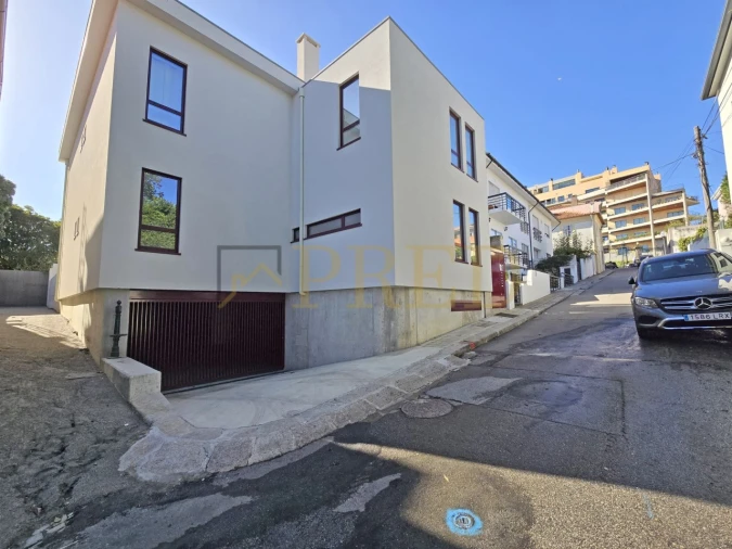 Apartamento T2 para Arrendamento em Aldoar, Foz do Douro e Nevogilde Foto 22