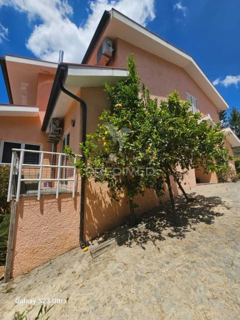 Moradia T6 para Venda em Adoufe e Vilarinho de Samardã