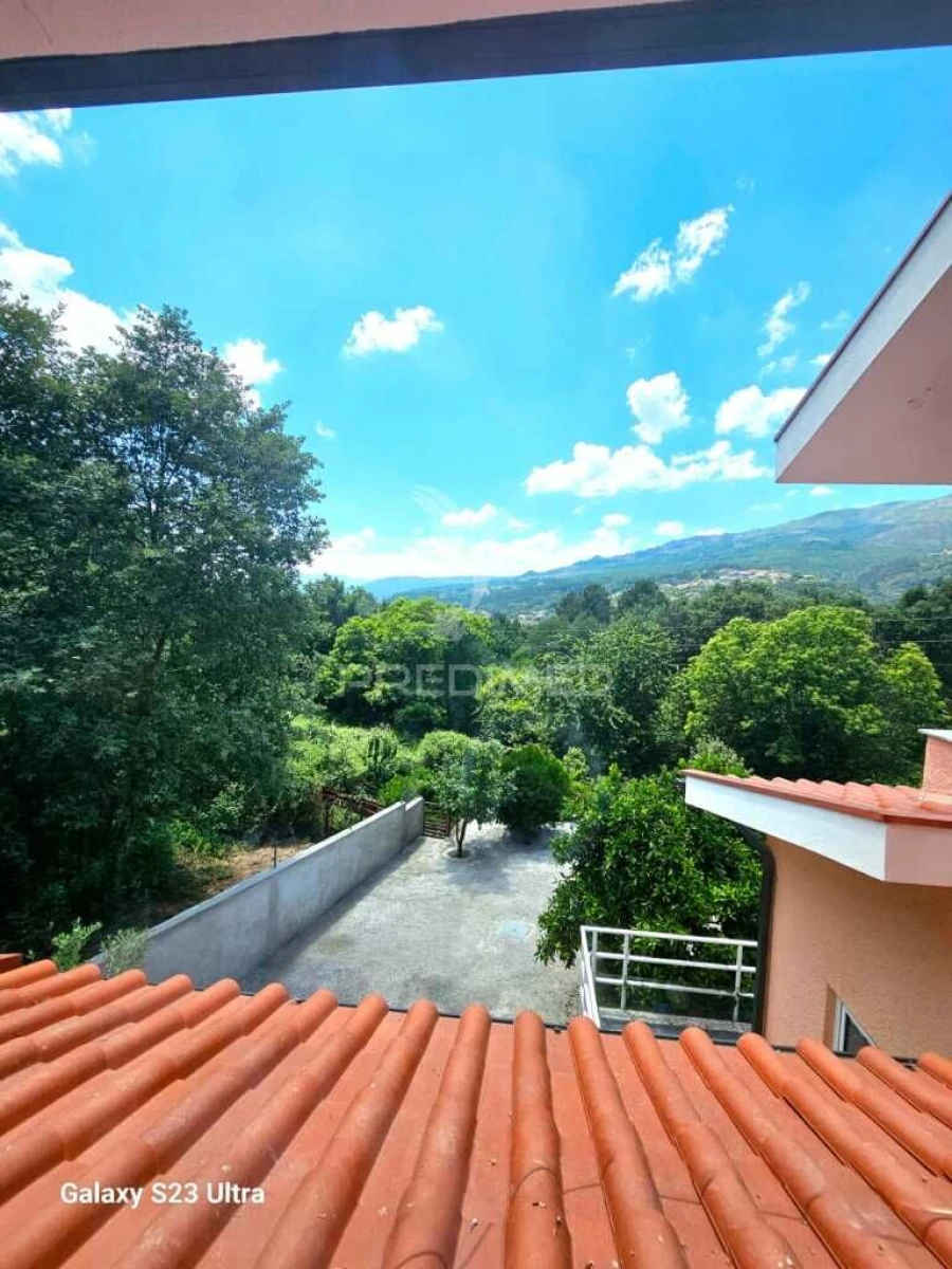 Moradia T6 para Venda em Adoufe e Vilarinho de Samardã Foto 5