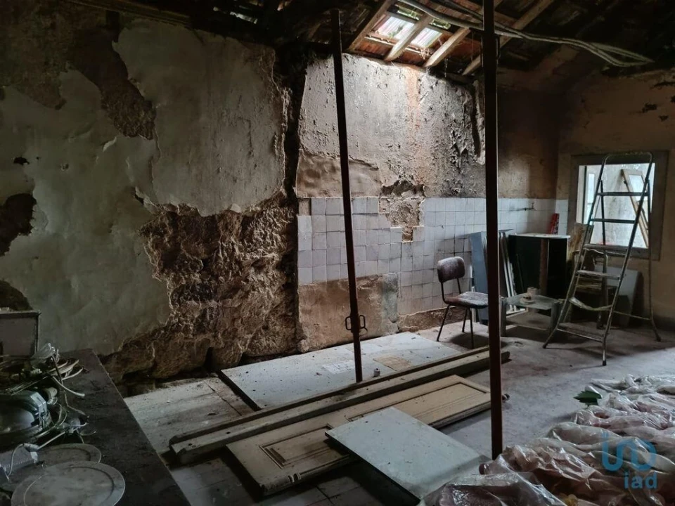 Prédio para Venda em Lagares e Figueira Foto 7