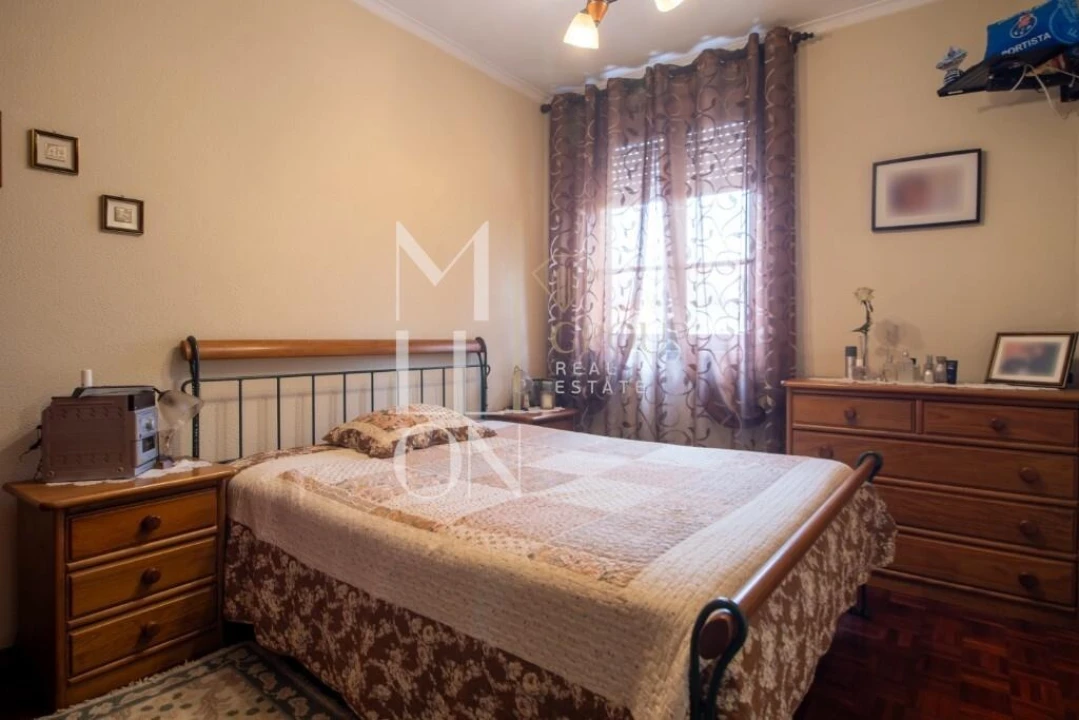 Moradia T5 para Venda em Rio Tinto Foto 23