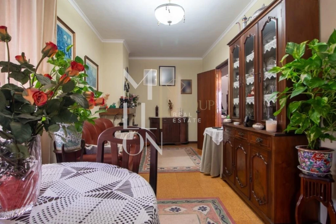 Moradia T5 para Venda em Rio Tinto Foto 21