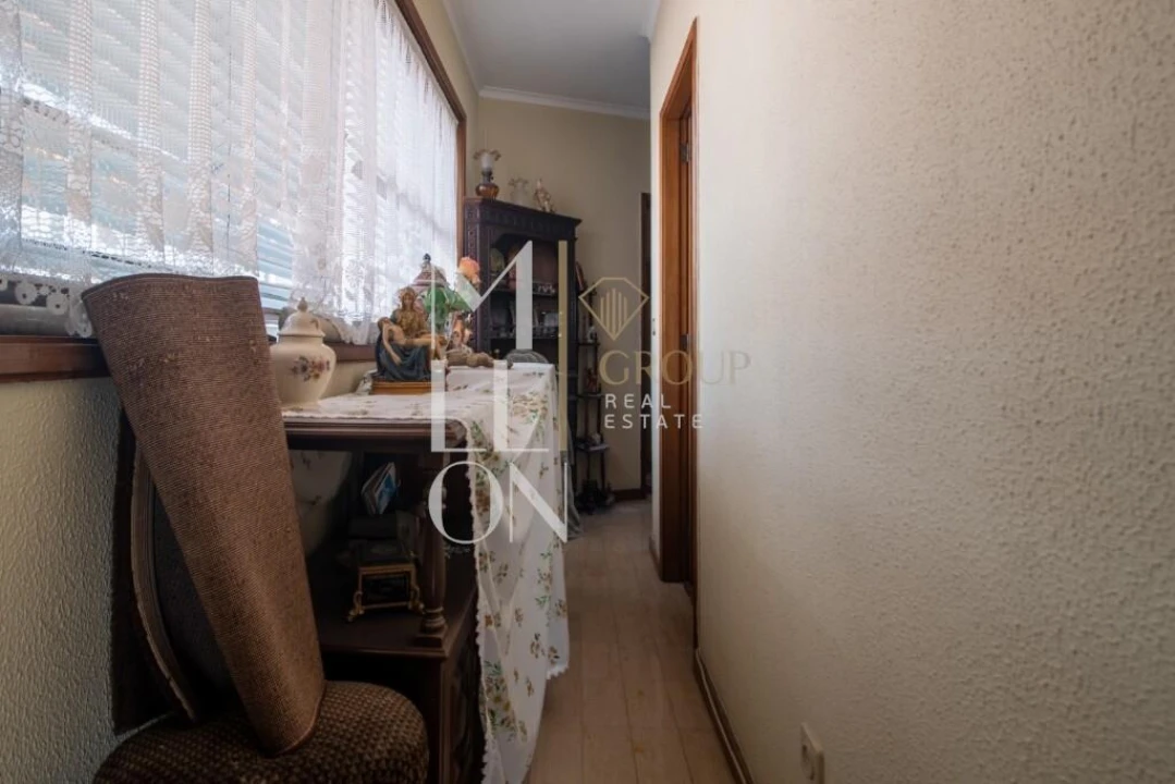 Moradia T5 para Venda em Rio Tinto Foto 26