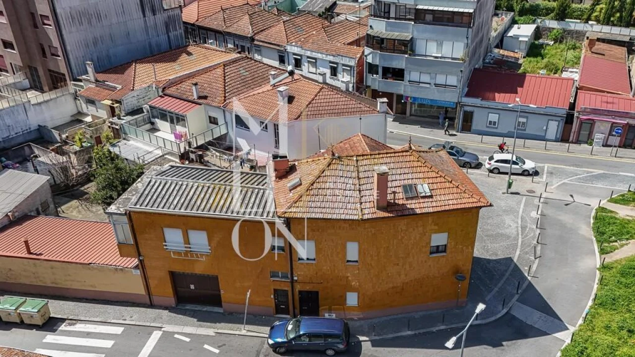 Moradia T5 para Venda em Rio Tinto Foto 41