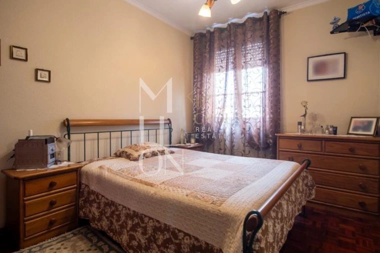 Moradia T5 para Venda em Rio Tinto Foto 23