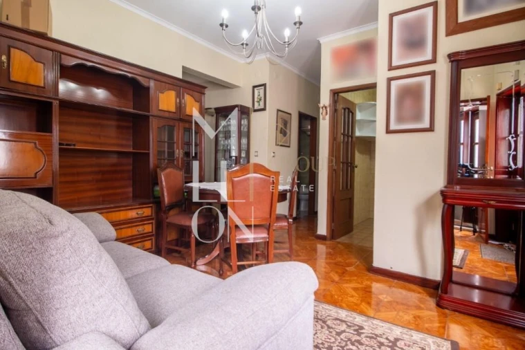 Moradia T5 para Venda em Rio Tinto Foto 11