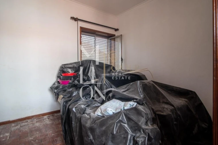 Moradia T5 para Venda em Rio Tinto Foto 27