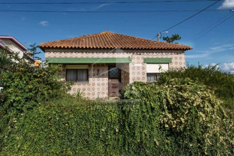 Moradia T4 para Venda em Glória e Vera Cruz Foto 14
