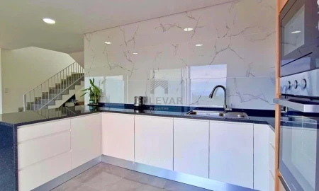 Moradia T3 para Venda em Prazeres