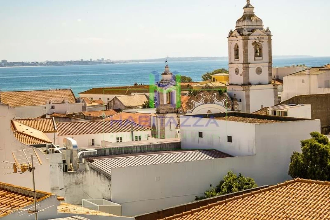 Apartamento T2 para Arrendamento em Lagos (São Sebastião e Santa Maria) Foto 24