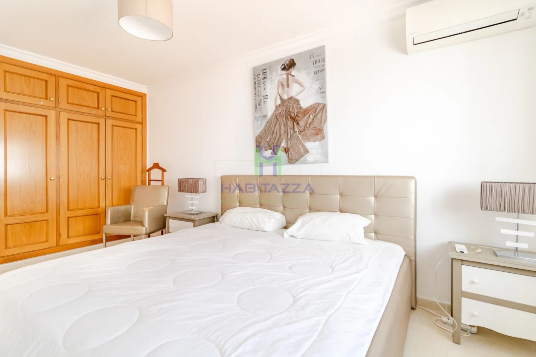 Apartamento T2 para Arrendamento em Lagos (São Sebastião e Santa Maria) Foto 19