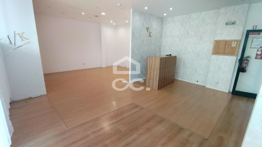 Negócio para Arrendamento em Leiria, Pousos, Barreira e Cortes Foto 9