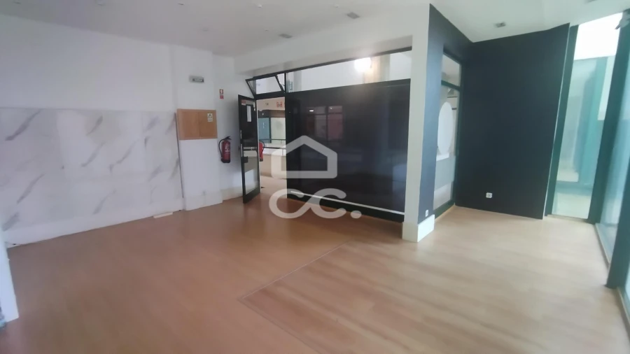 Negócio para Arrendamento em Leiria, Pousos, Barreira e Cortes Foto 3