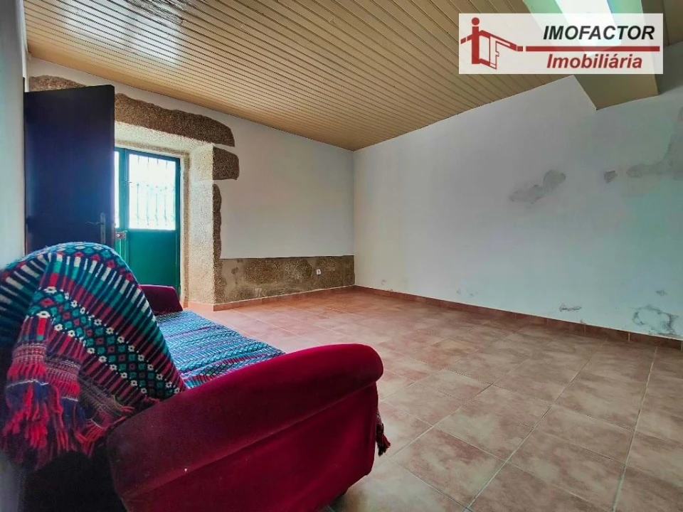 Moradia T2 para Venda em Alpedrinha Foto 6