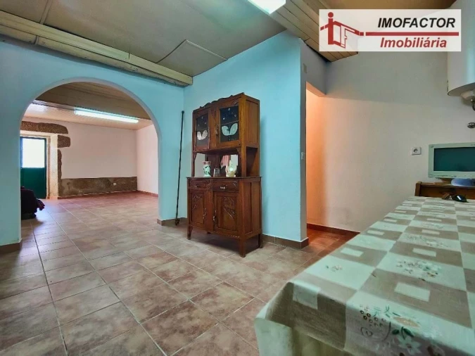 Moradia T2 para Venda em Alpedrinha Foto 7