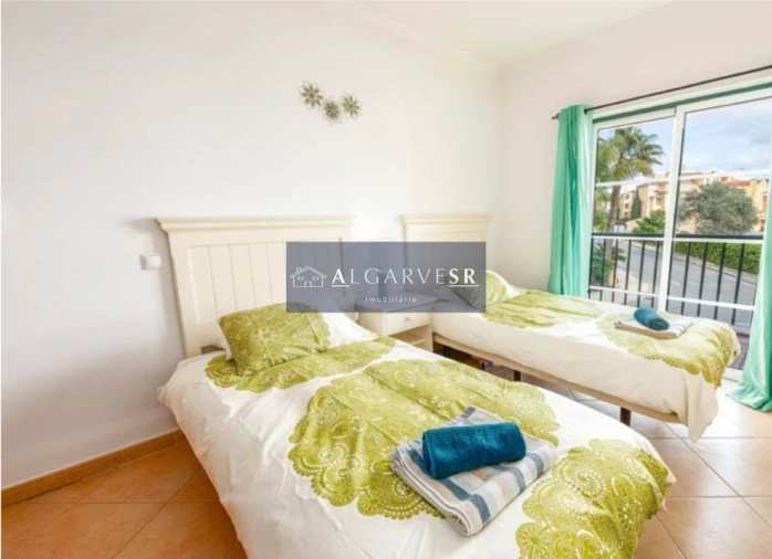 Apartamento T1 para Venda em Luz Foto 5