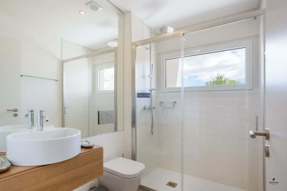 Apartamento T3 para Venda em Estômbar e Parchal