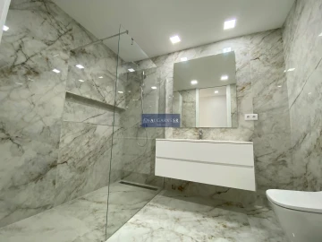 Apartamento T2 para Venda em Lagos (São Sebastião e Santa Maria)