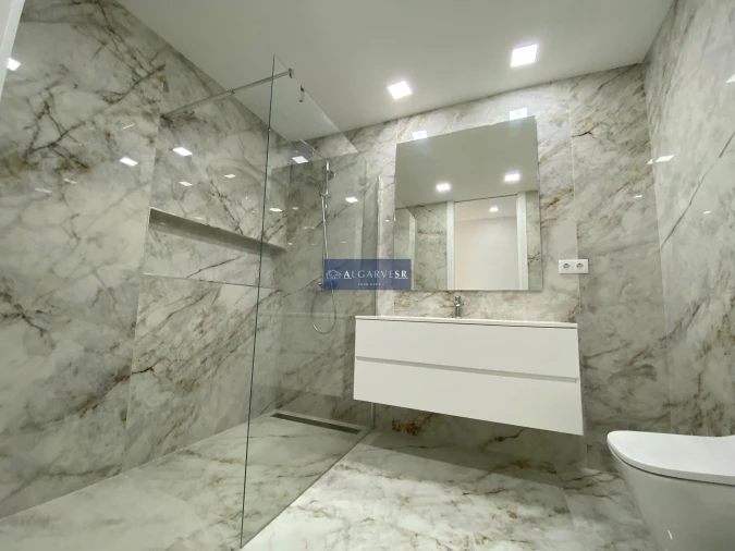 Apartamento T2 para Venda em Lagos (São Sebastião e Santa Maria) Foto 9