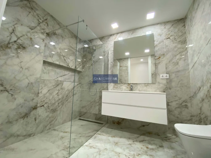 Apartamento T2 para Venda em Lagos (São Sebastião e Santa Maria) Foto 13