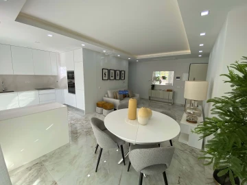 Apartamento T3 para Venda em Lagos (São Sebastião e Santa Maria)