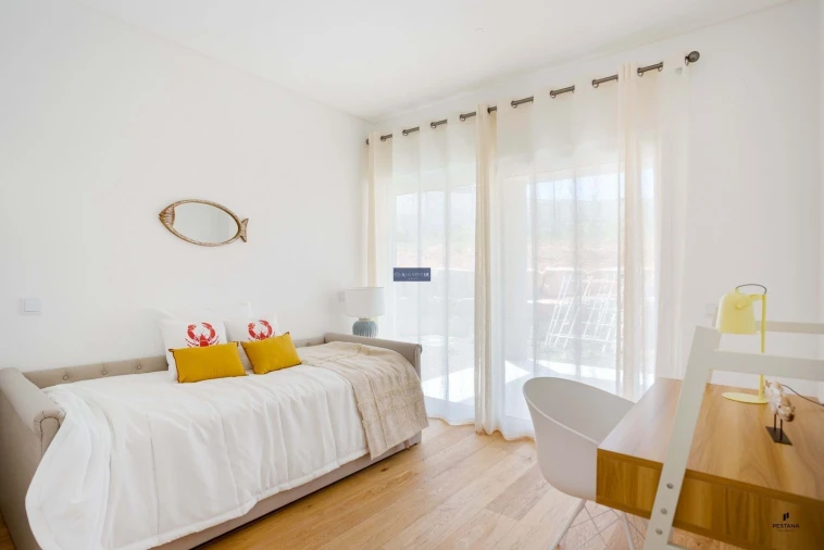Apartamento T3 para Venda em Estômbar e Parchal Foto 15
