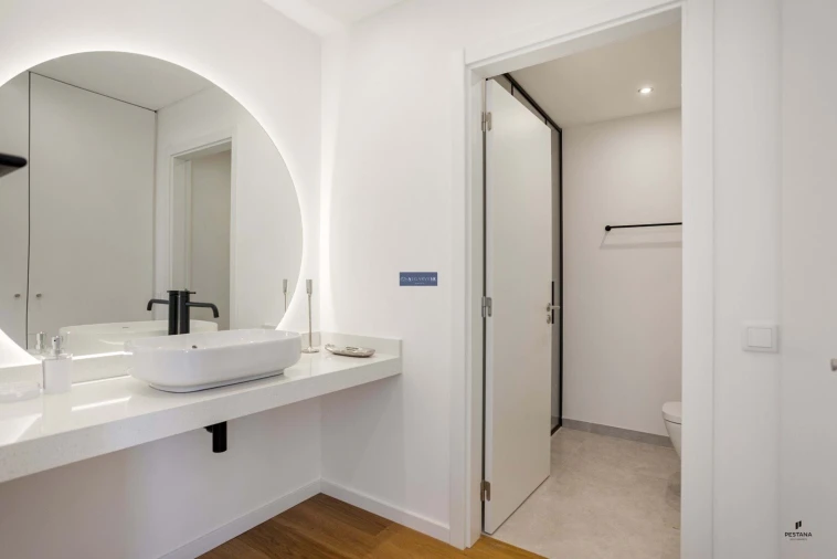 Apartamento T3 para Venda em Estômbar e Parchal Foto 17