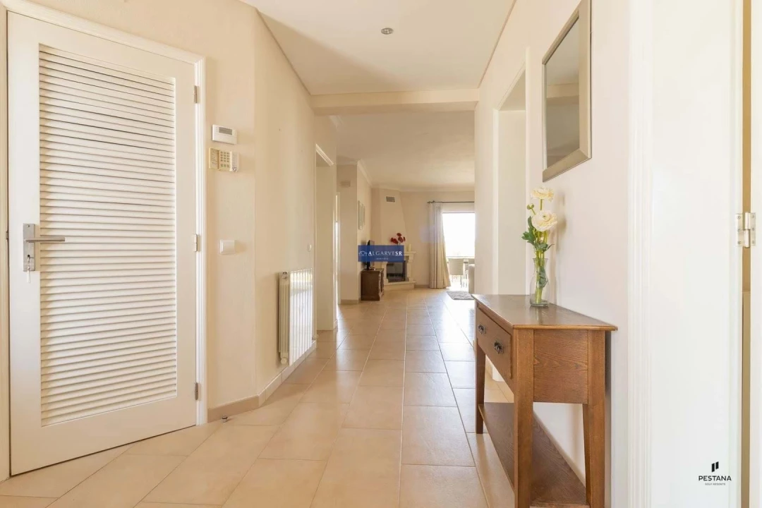 Apartamento T3 para Venda em Estômbar e Parchal Foto 6