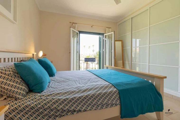 Apartamento T3 para Venda em Estômbar e Parchal Foto 21