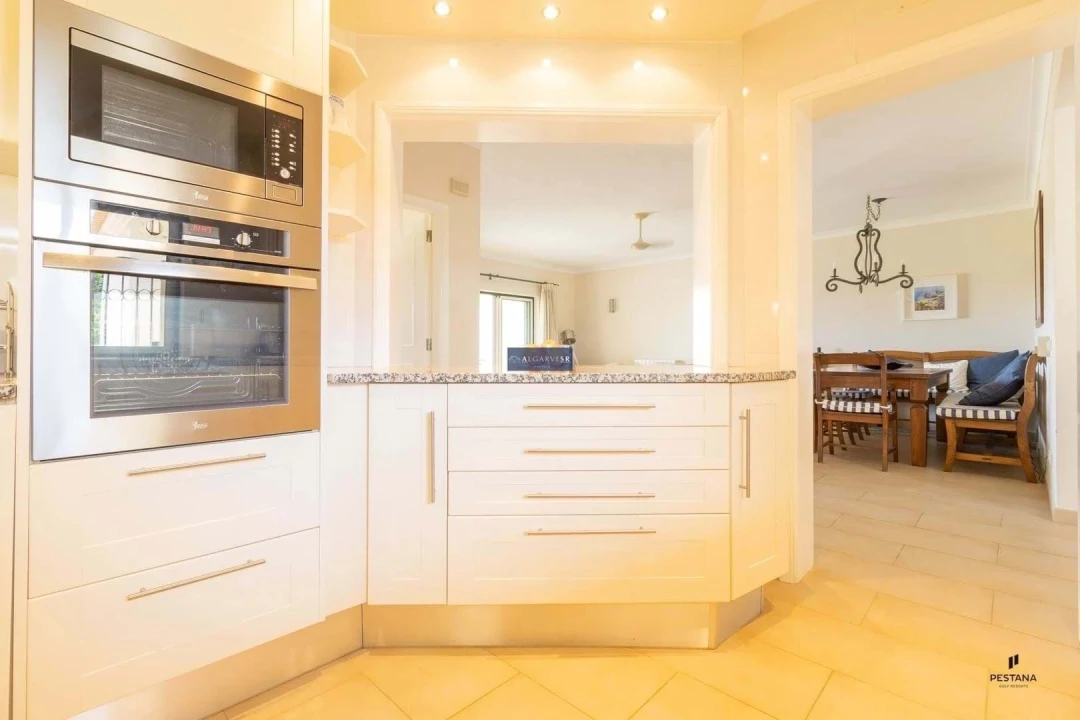 Apartamento T3 para Venda em Estômbar e Parchal Foto 10
