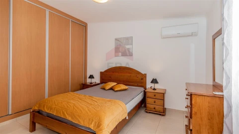 Moradia T5 para Venda em Vila Nova de Cacela