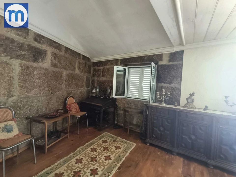 Moradia T6 para Venda em Amarante (São Gonçalo), Madalena, Cepelos e Gatão Foto 4