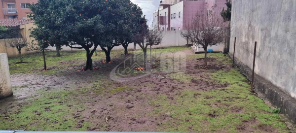 Moradia T3 para Venda em Arcozelo