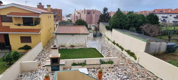 Moradia T3 para Venda em Arcozelo