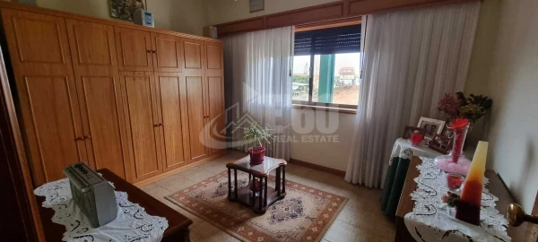 Moradia T3 para Venda em Arcozelo