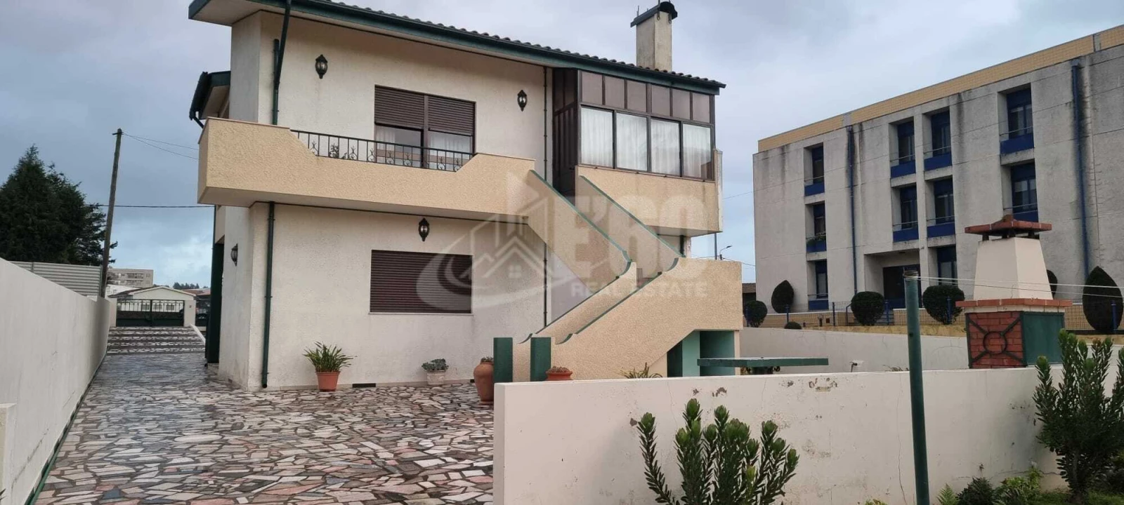 Moradia T3 para Venda em Arcozelo Foto 11