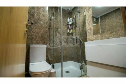 Apartamento T4 para Venda em Espinho