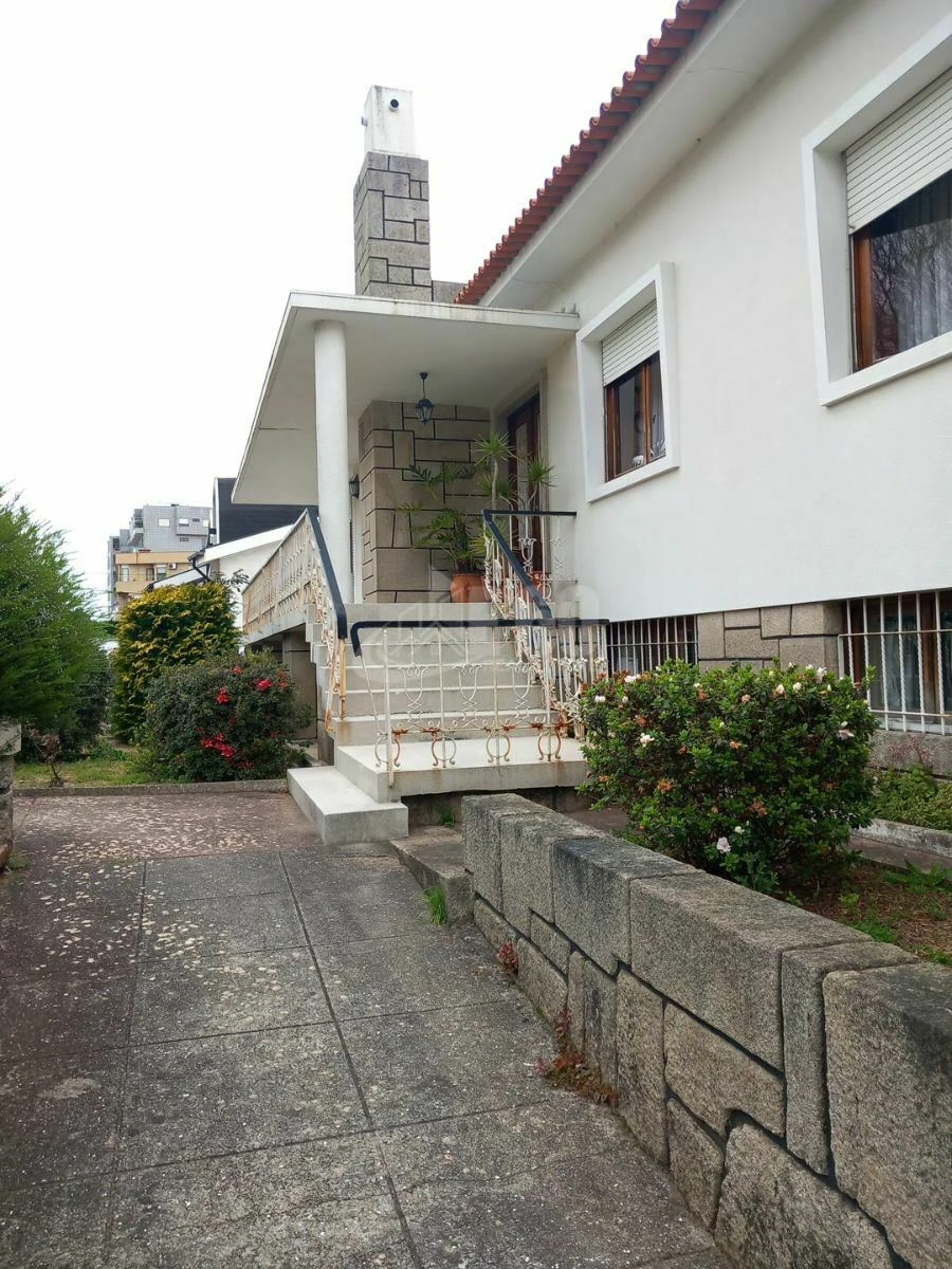 Moradia T7 para Venda em Pedroso e Seixezelo Foto 10