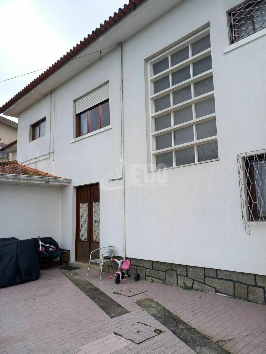 Moradia T7 para Venda em Pedroso e Seixezelo Foto 17