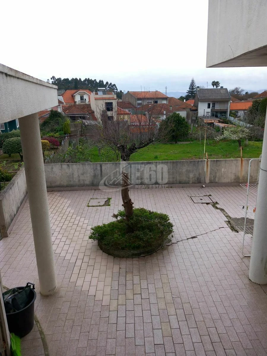 Moradia T7 para Venda em Pedroso e Seixezelo Foto 5