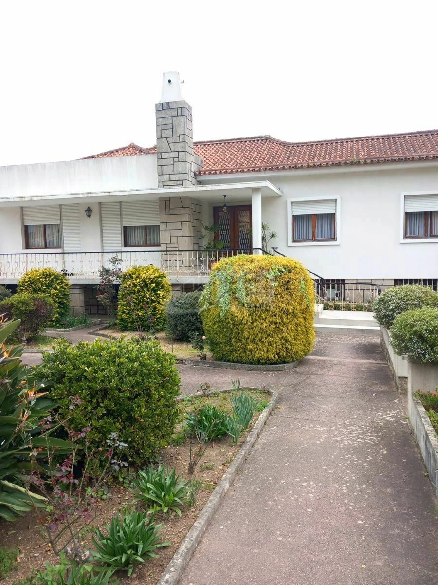 Moradia T7 para Venda em Pedroso e Seixezelo Foto 7