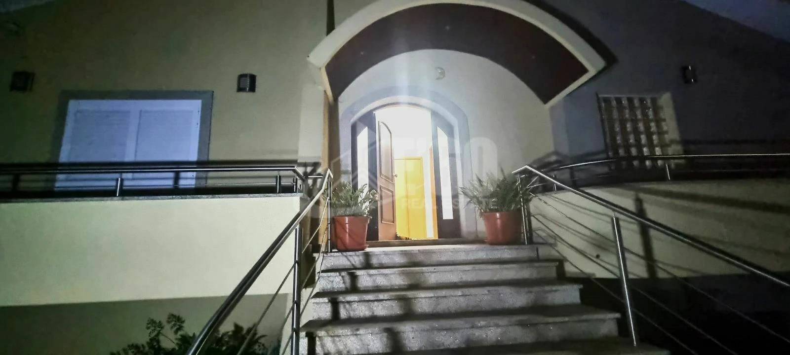 Moradia T6 para Venda em Serzedo e Perosinho Foto 6