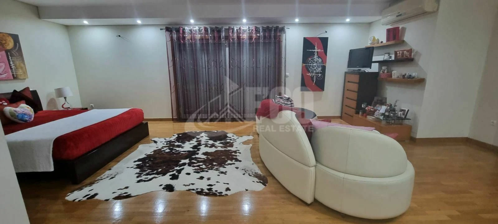 Moradia T6 para Venda em Serzedo e Perosinho Foto 8