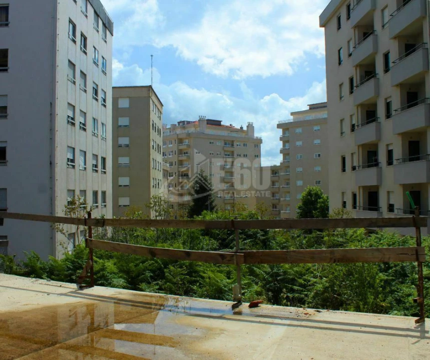 Apartamento T2 para Venda em Mafamude e Vilar do Paraíso Foto 12