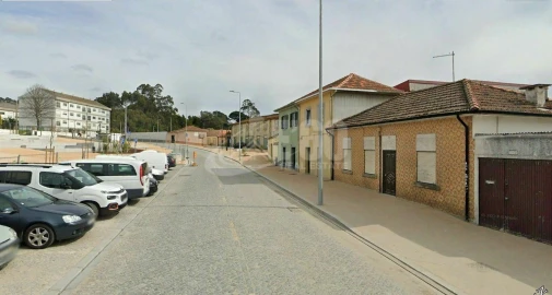 Moradia T2 para Venda em Santa Marinha e São Pedro da Afurada