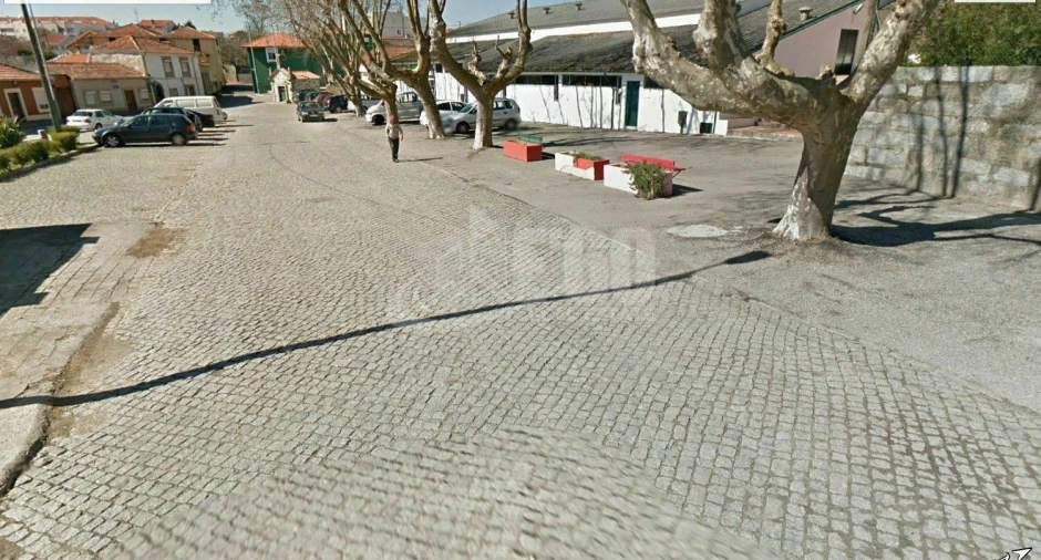 Moradia T2 para Venda em Santa Marinha e São Pedro da Afurada Foto 2