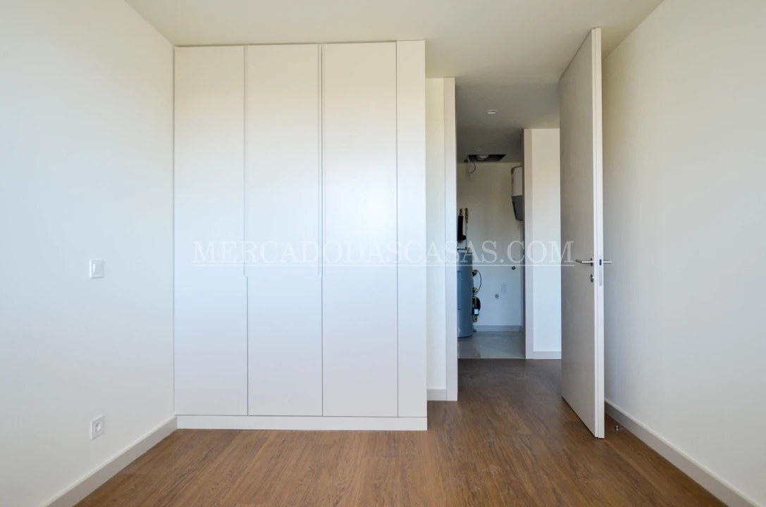 Apartamento T3 para Venda em Espinho Foto 20